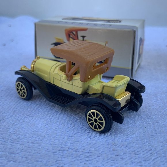 Peerless Readers Digest Die Cast Car - Picture 3 of 10